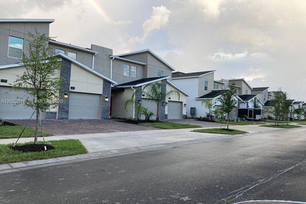 1171 CHALLENGE DRDavenport - Townhouse condo unit 1171 - picture