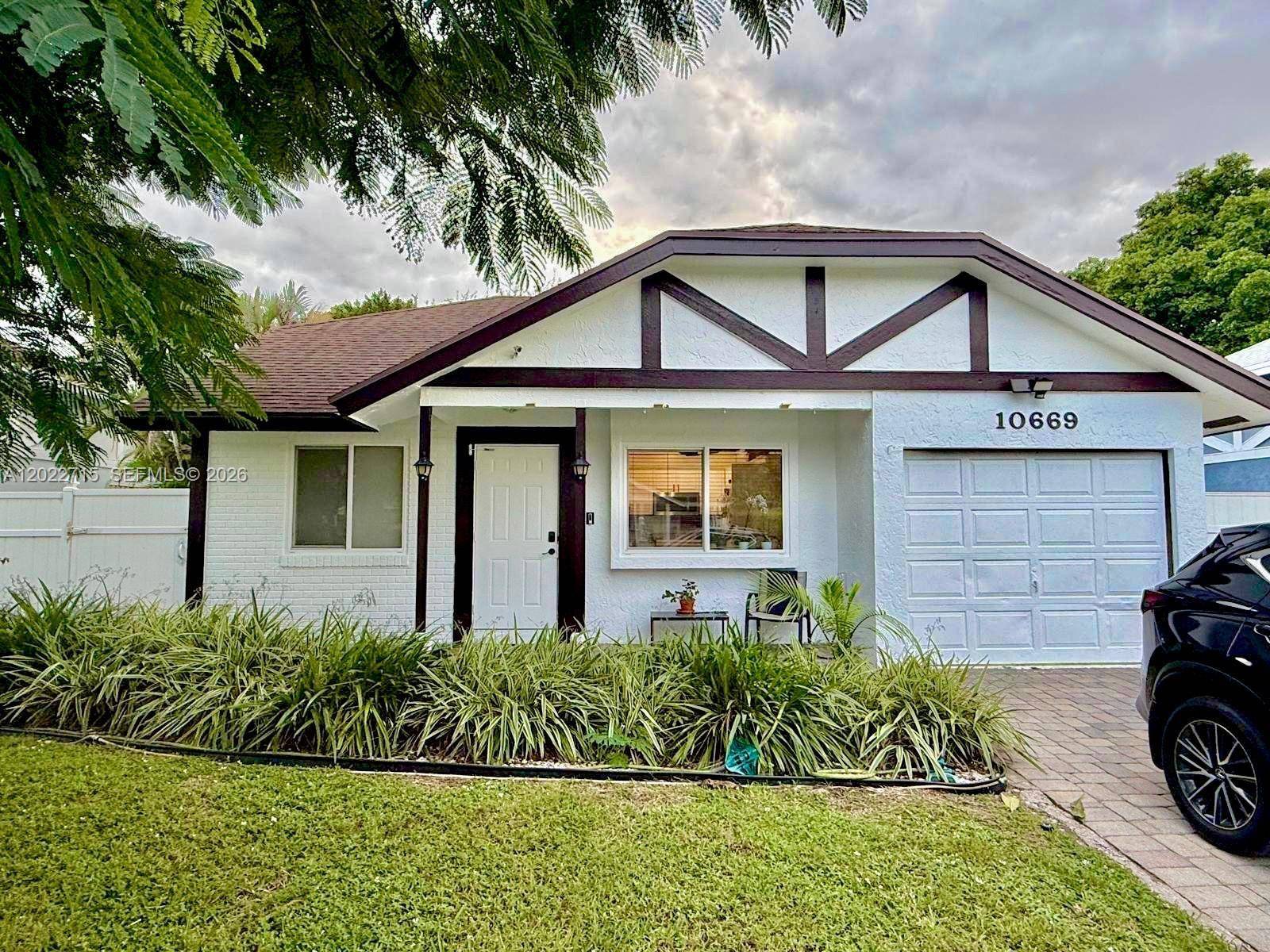10669 Boca Entrada BlvdBoca Raton - picture