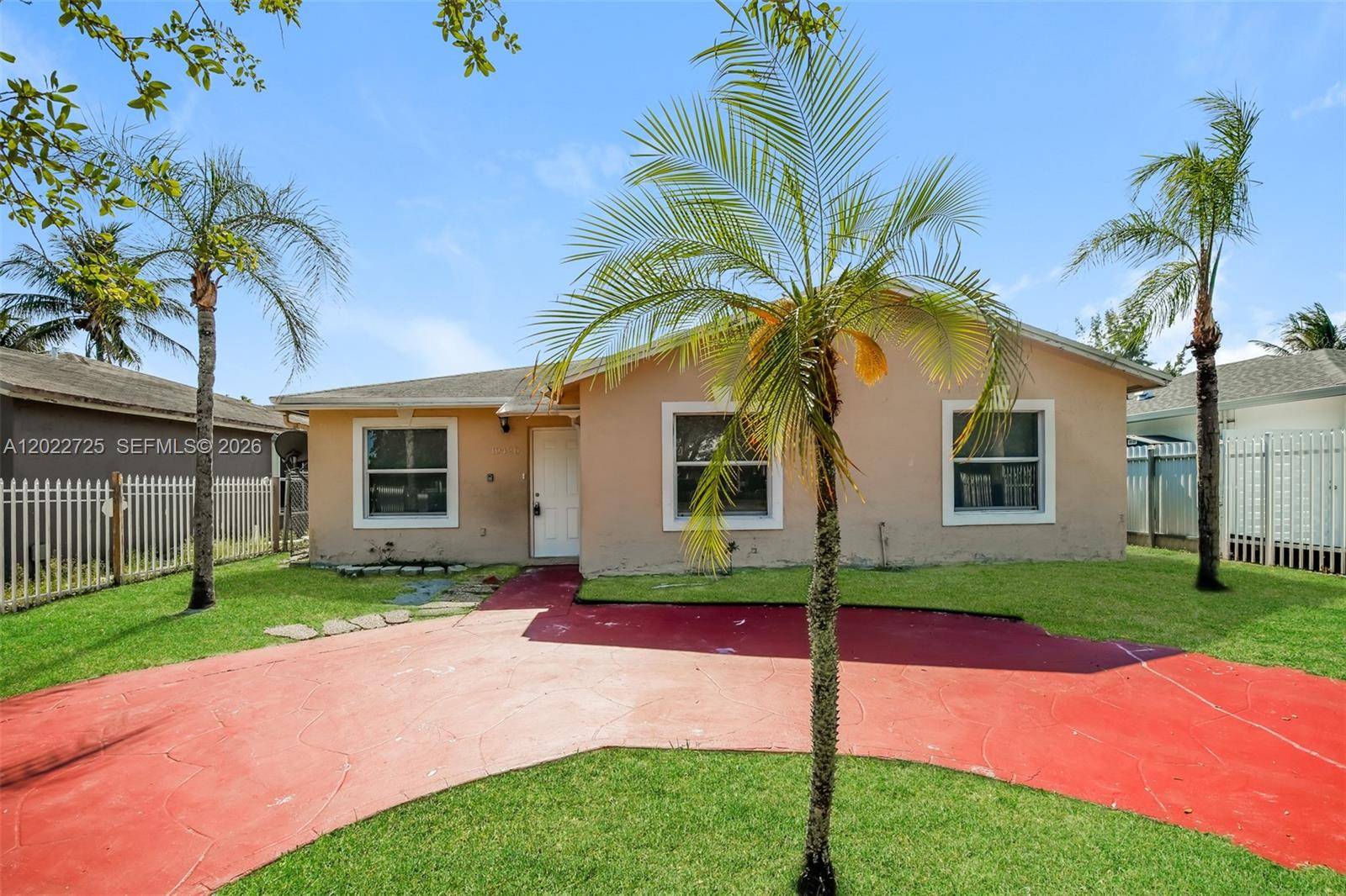 19420 NW 32nd AveMiami Gardens - picture