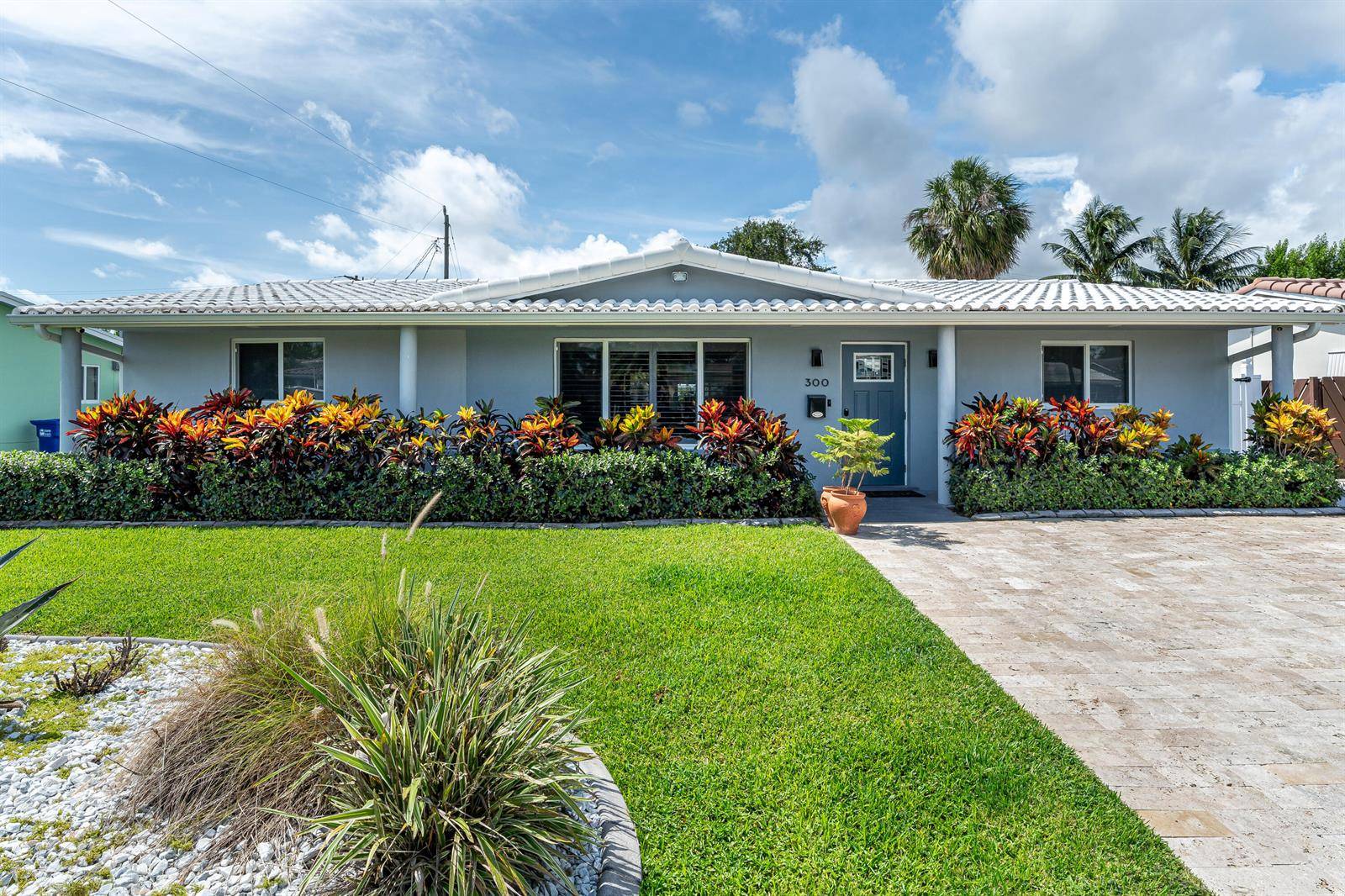300 SE 8thPompano Beach - picture