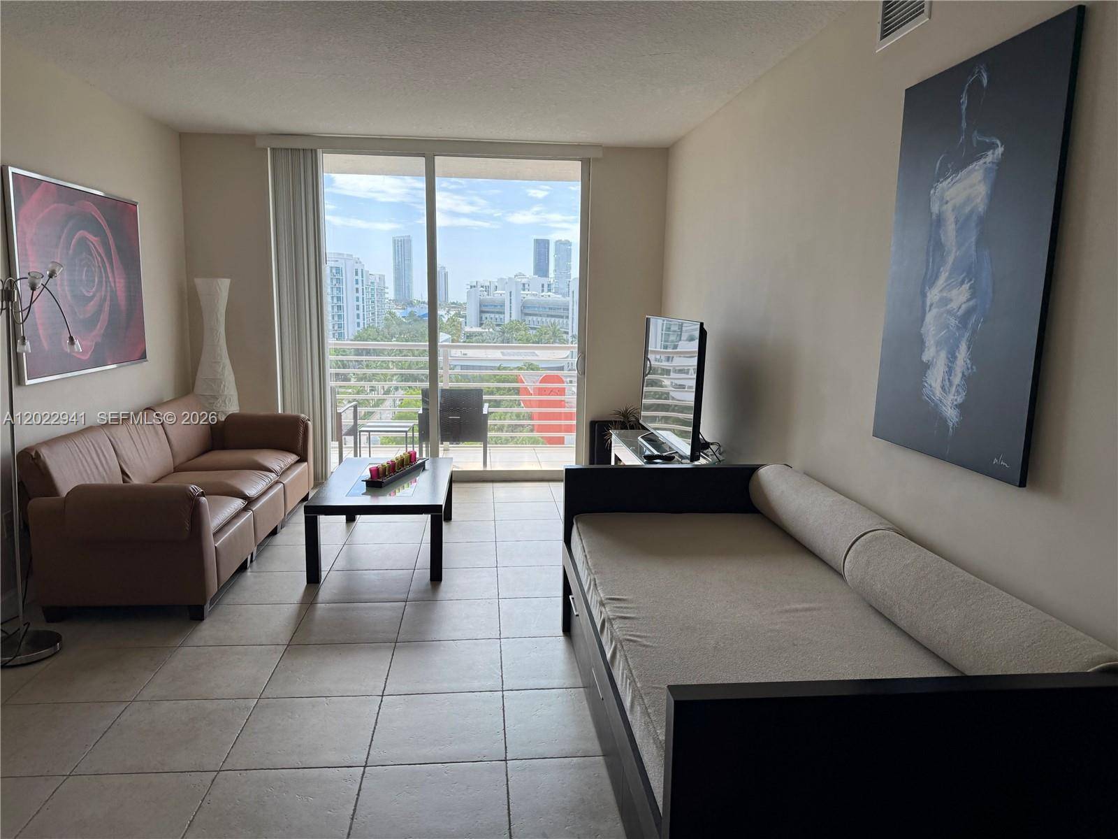 18800 NE 29th AveAventura - VENTURE AT AVENTURA EAST condo unit 1013 - picture