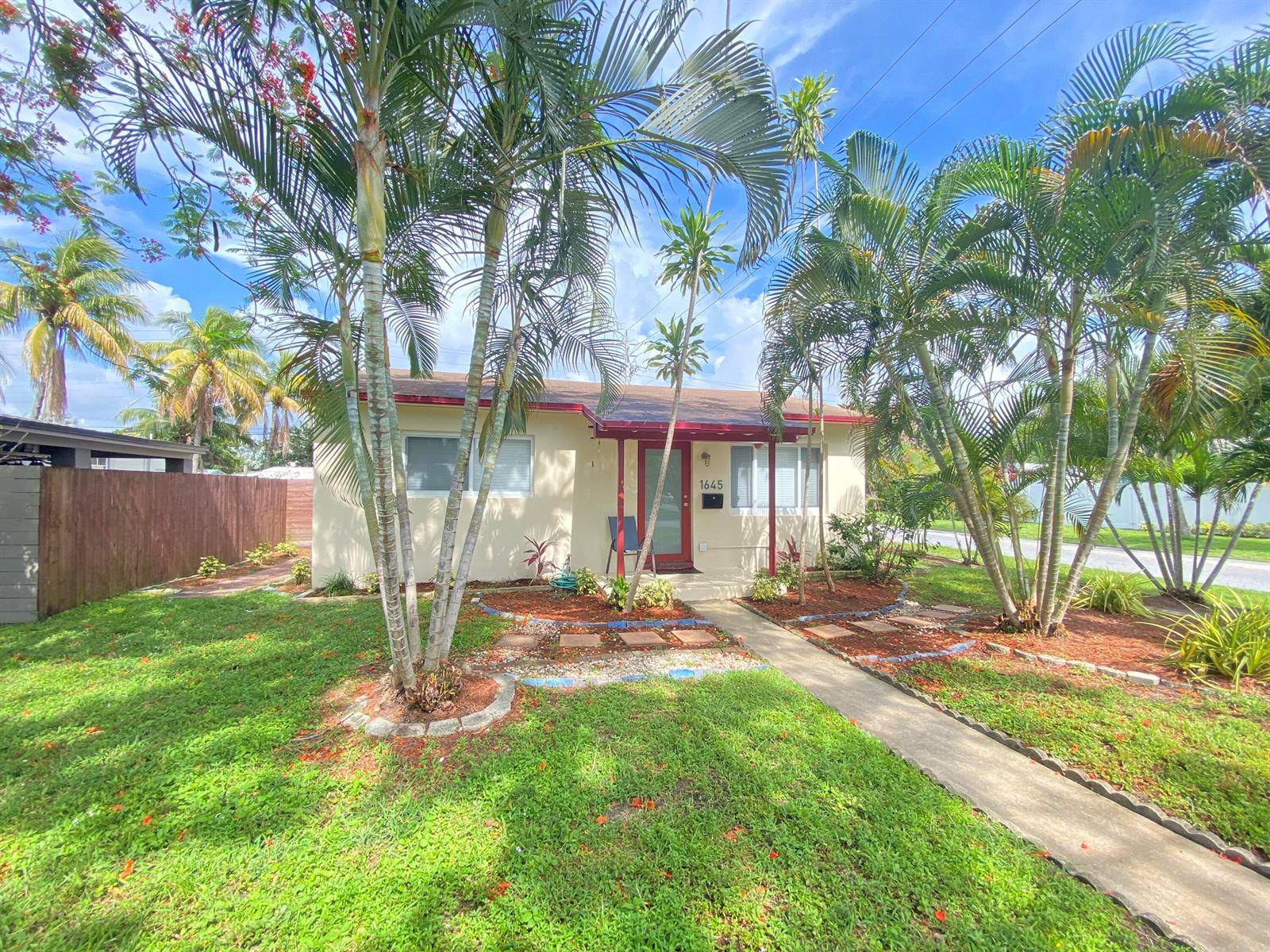 1645 NE 16thFort Lauderdale - picture