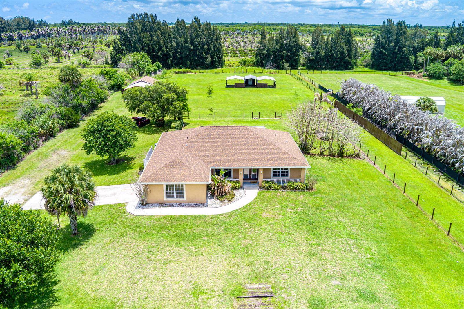 3768 SeminoleFort Pierce - picture