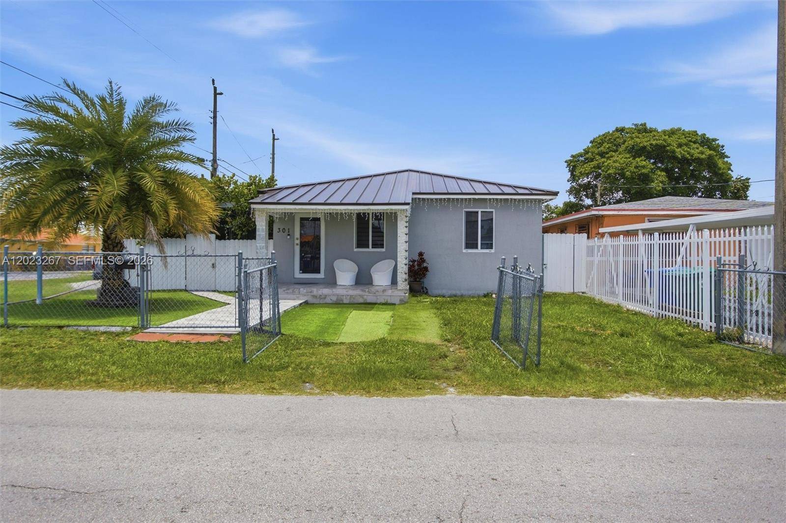 301 SW 36th AveMiami - picture