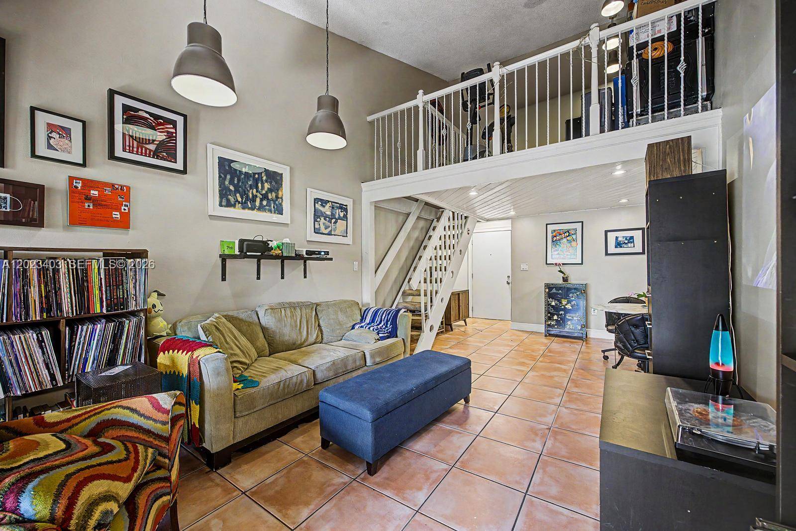 10233 NW 9th St CirMiami - WEST FONTAINE CONDO condo unit 214-1 - picture