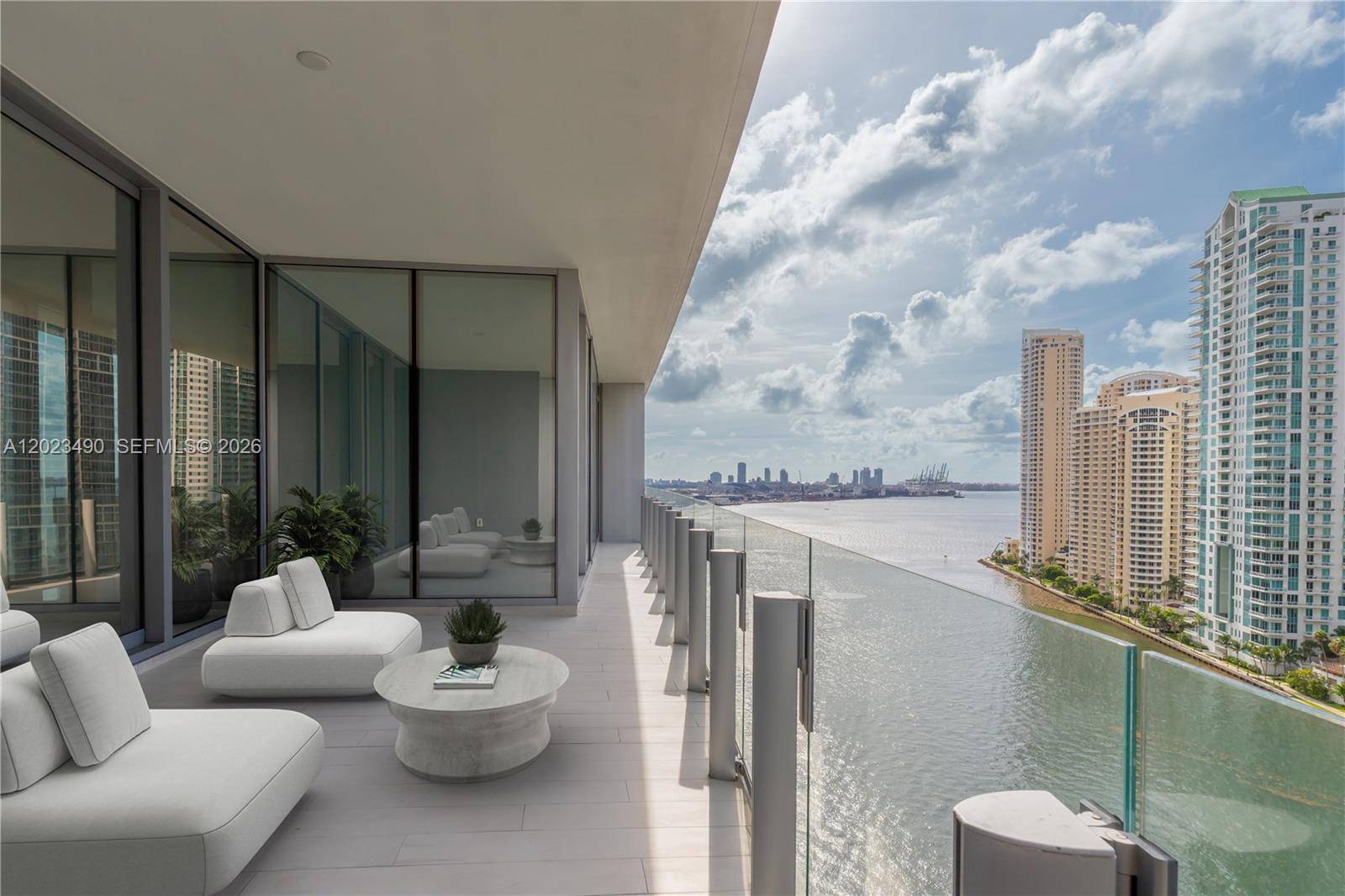 300 Biscayne Blvd WayMiami - Condo 5+ Stories,Condo condo unit 1704 - picture