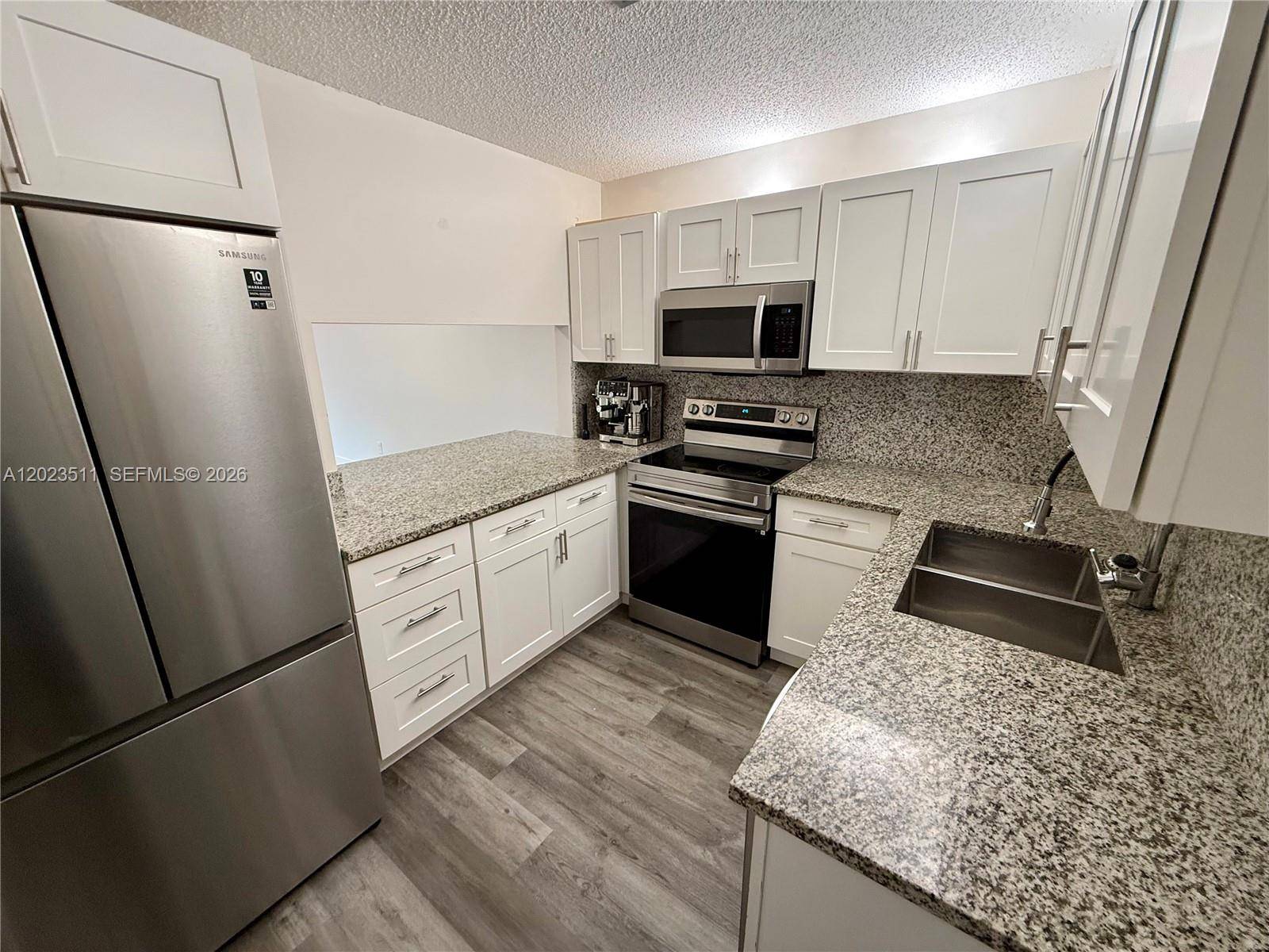4300 S Landar DrLake Worth - picture