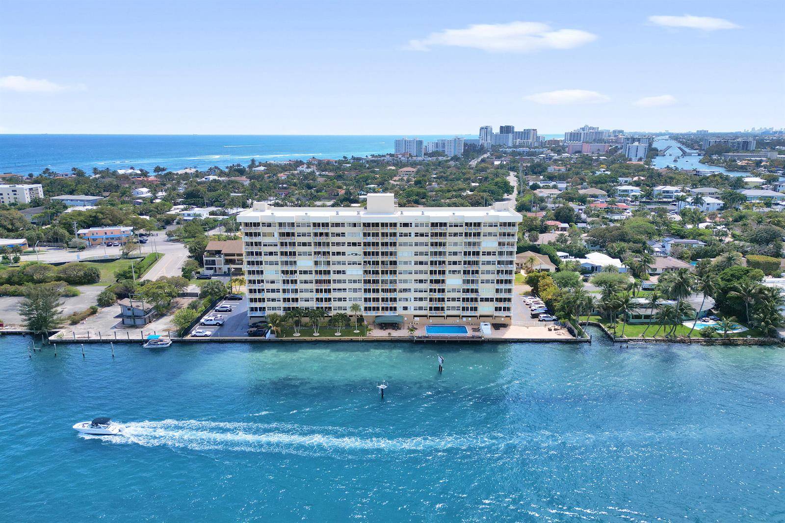 2611 N RiversidePompano Beach - WATERS EDGE CONDO condo unit 604 - picture
