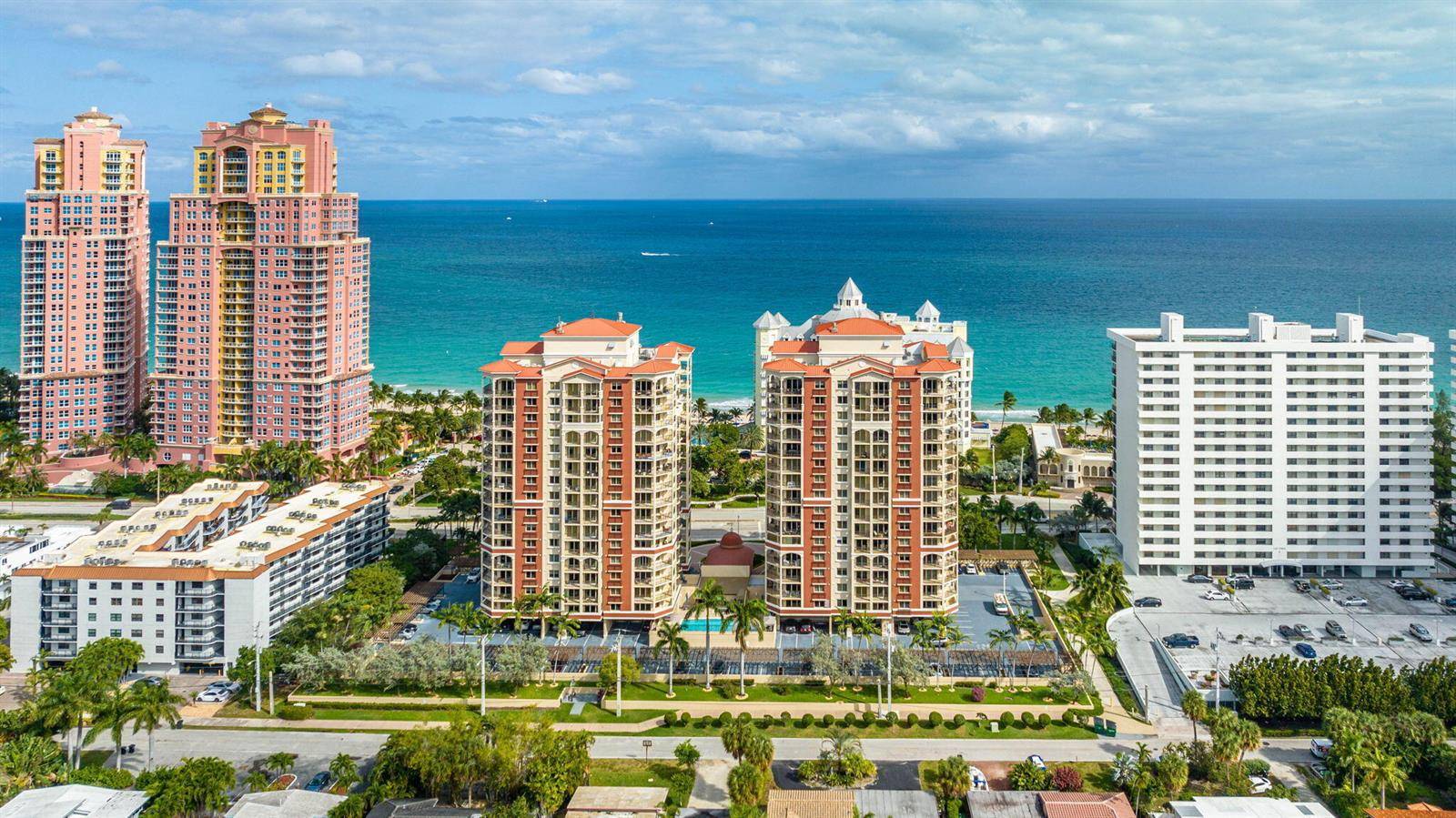 2001 N OceanFort Lauderdale - THE VUE,VUE CONDOMINIUM condo unit 304 - picture