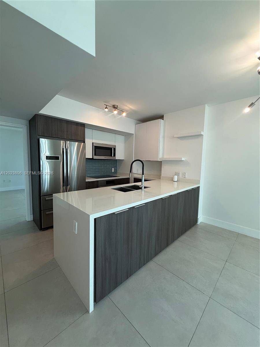 55 SE 6th StMiami - Condo/Co-Op/Annual,Condo condo unit 1710 - picture
