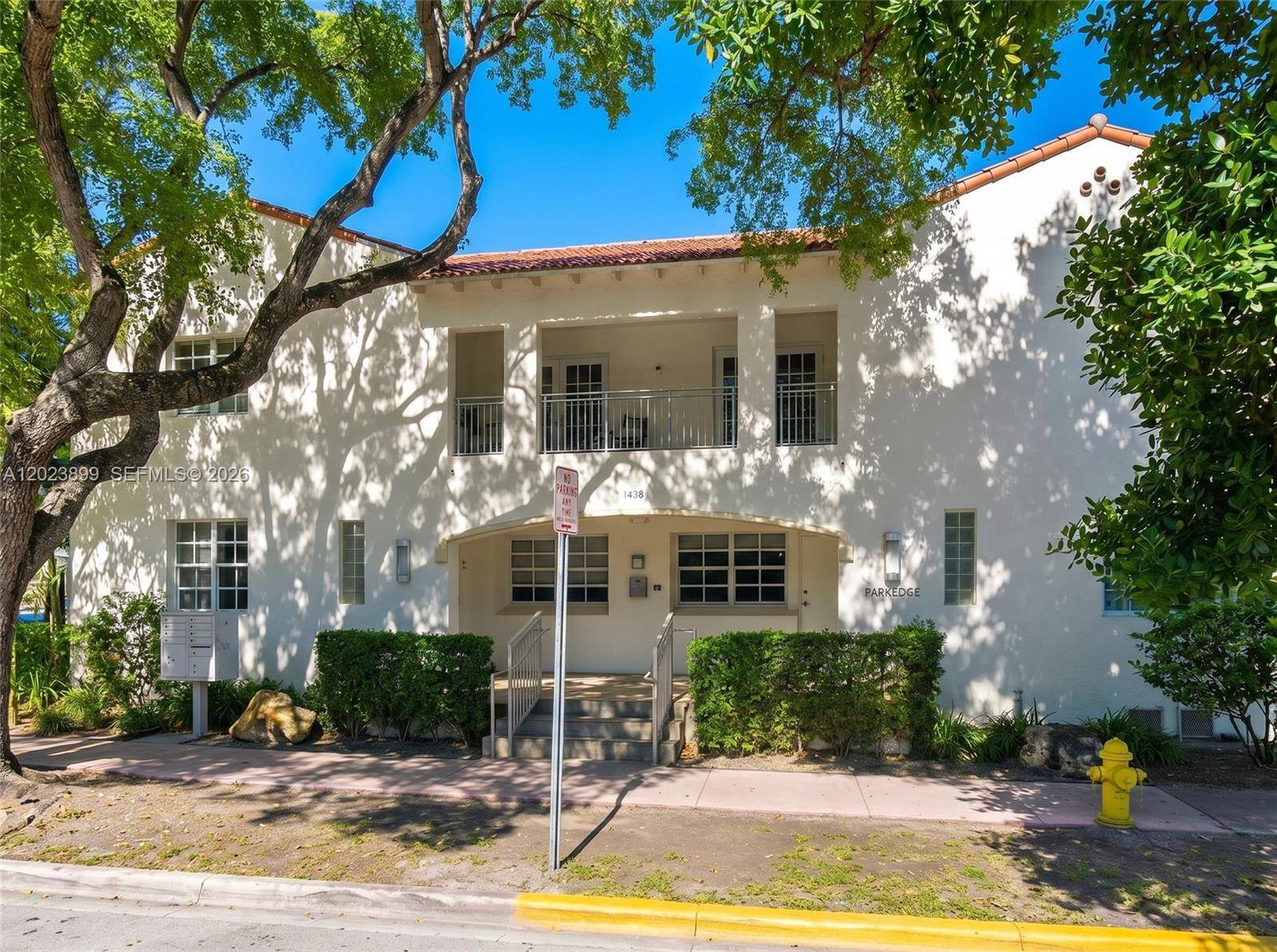 1438 Meridian AveMiami Beach - picture