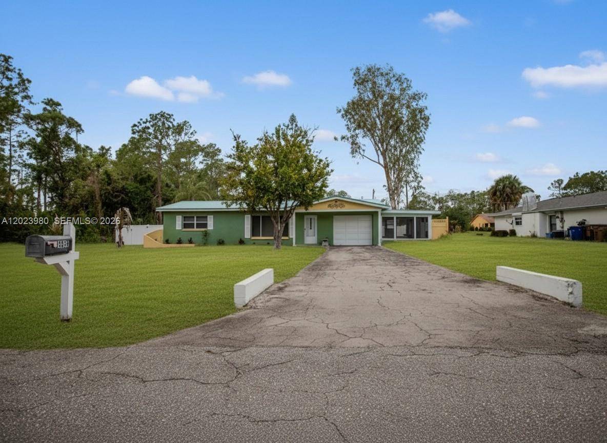 1313 E CLEVELAND AVELehigh Acres - picture