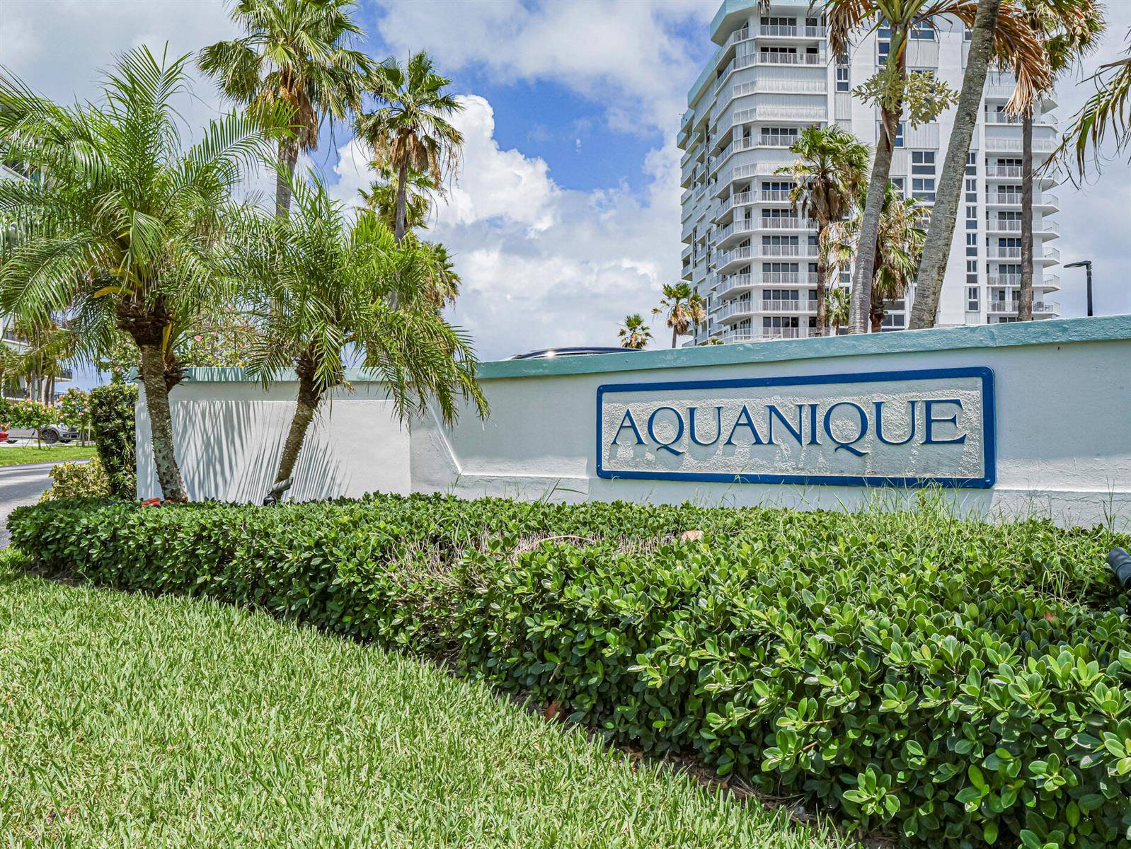 2700 N Highway A1aFort Pierce - AQUANIQUE OCEAN CLUB, A CO condo unit 305 - picture