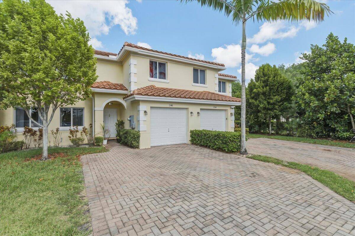 1340 SW 53rdNorth Lauderdale - picture