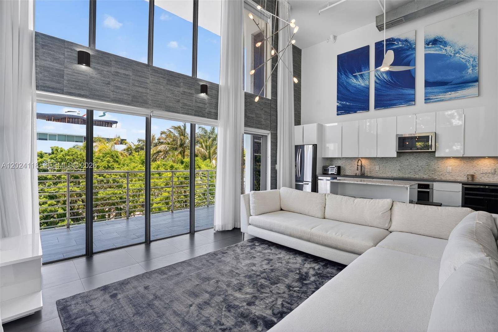 900 4th StMiami Beach - THE MANHATTAN CONDO condo unit 6 - picture