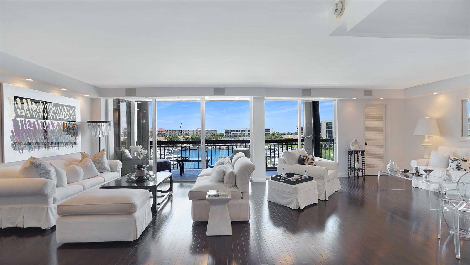 2697 N OceanBoca Raton - YACHT & RACQUET CLUB OF BO condo unit F-505 - picture