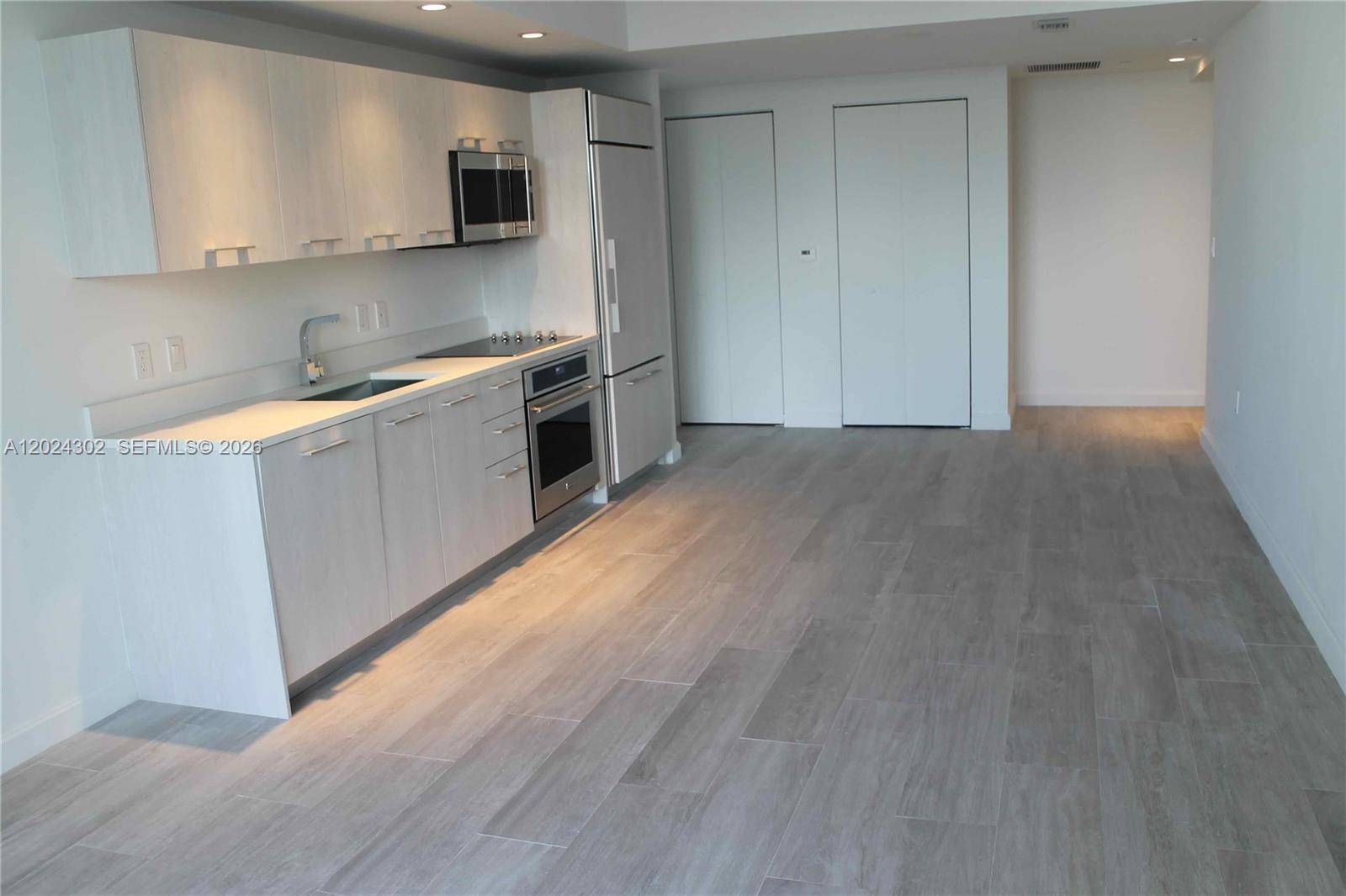 45 SW 9th StMiami - Condo/Co-Op/Annual,Condo condo unit 2109 - picture