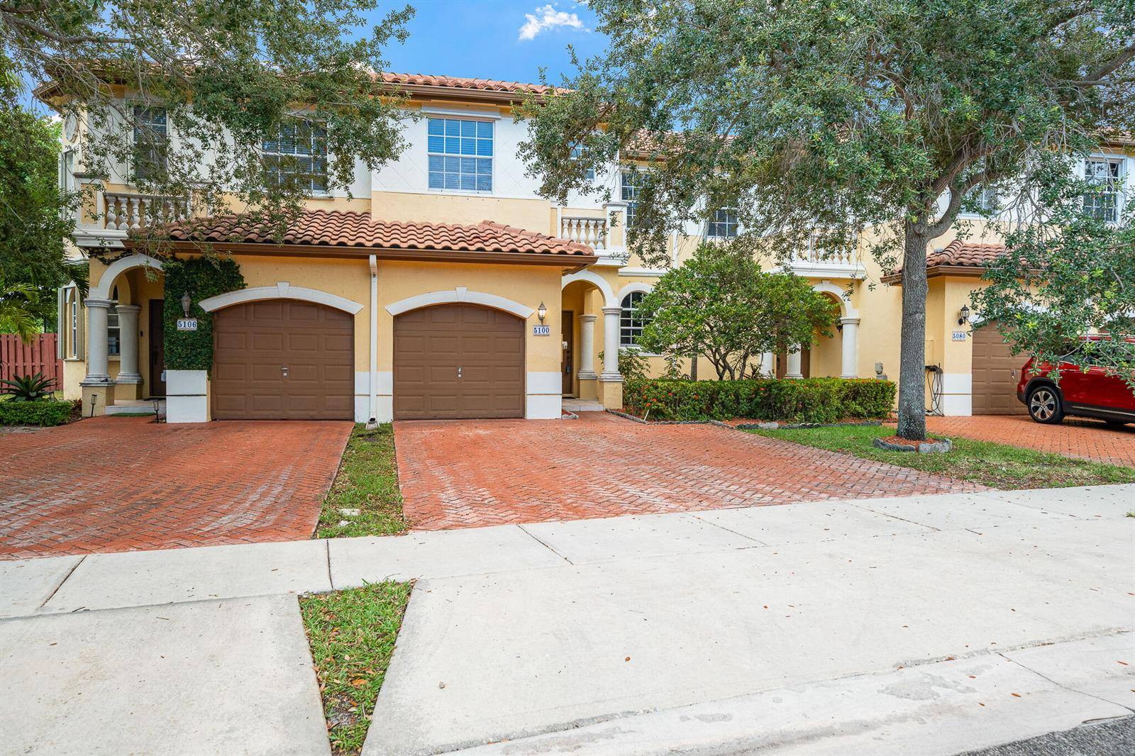 5100 SW 141stMiramar - picture
