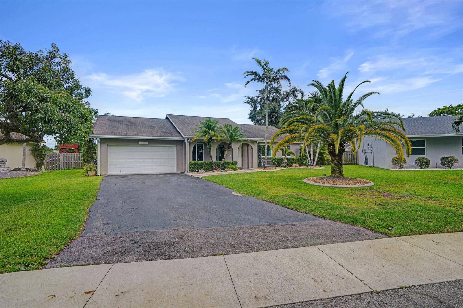 10141 SW 49thCooper City - picture