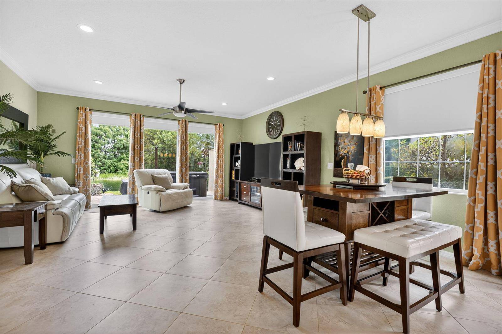 615 SW Glen CrestStuart - picture