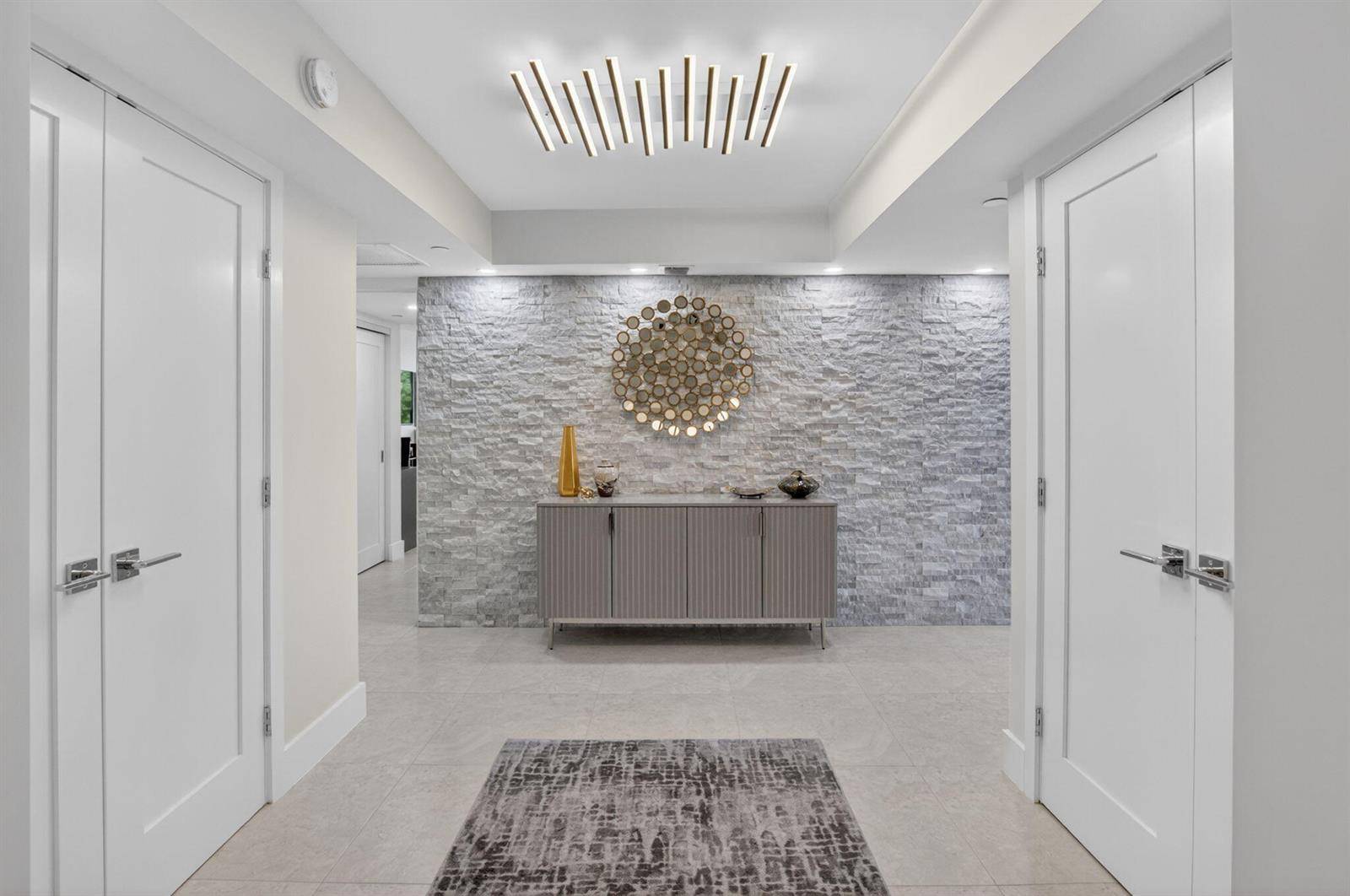 7768 LakesideBoca Raton - LAKEWOOD MIDRISE CONDO,Boca West Country Cl condo unit 551 - picture