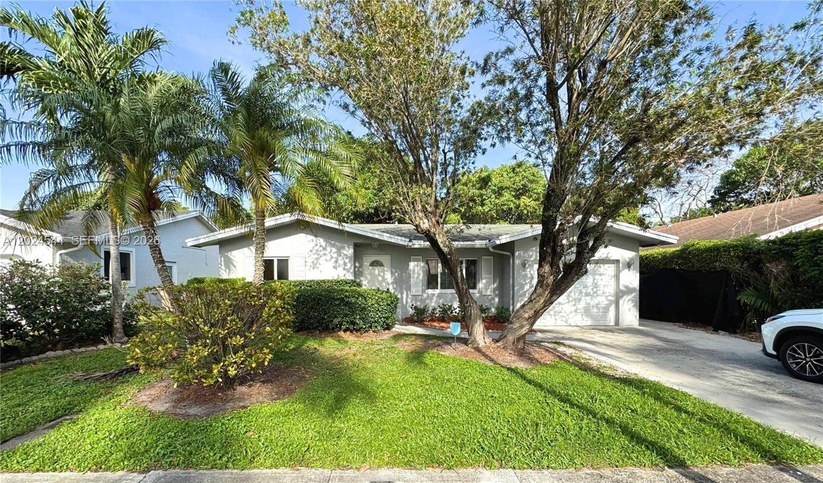 61 SW 34th AveDeerfield Beach - picture