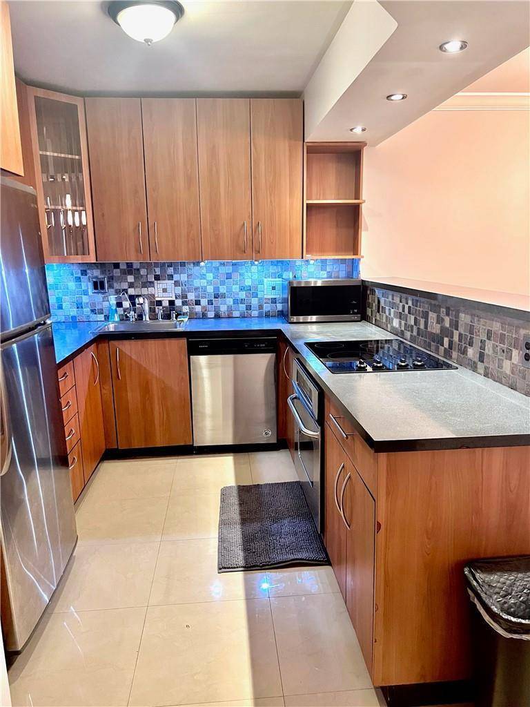 600 Three IslandsHallandale Beach - Condo condo unit 1108 - picture