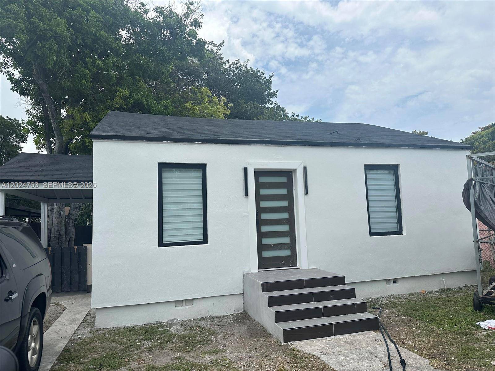 1773 NW 45th StMiami - picture