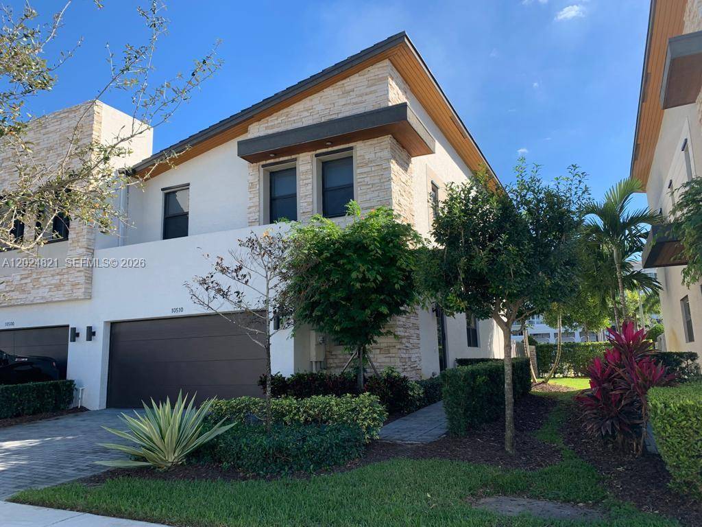 10510 NW 78th TerDoral - Single Family-Annual,Townhouse condo unit 10510 - picture