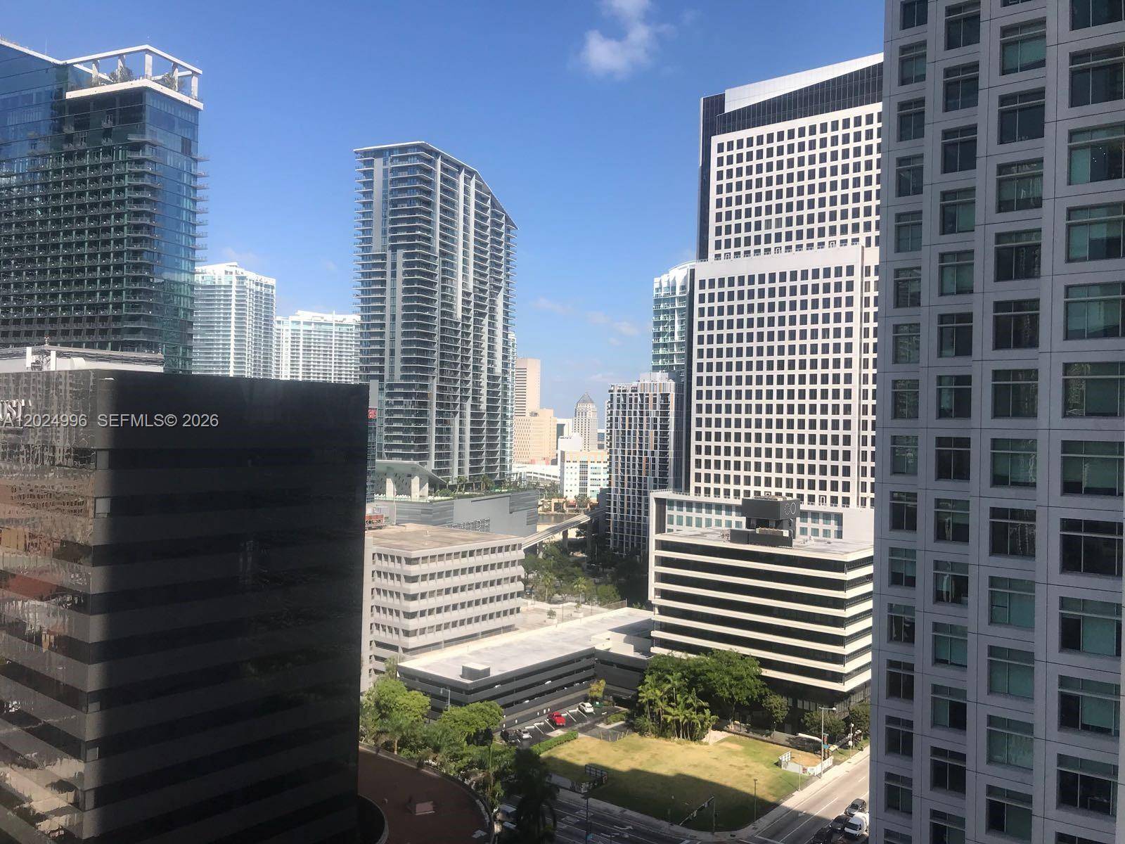950 Brickell Bay DrMiami - Condo/Co-Op/Annual,Condo condo unit 2000 - picture