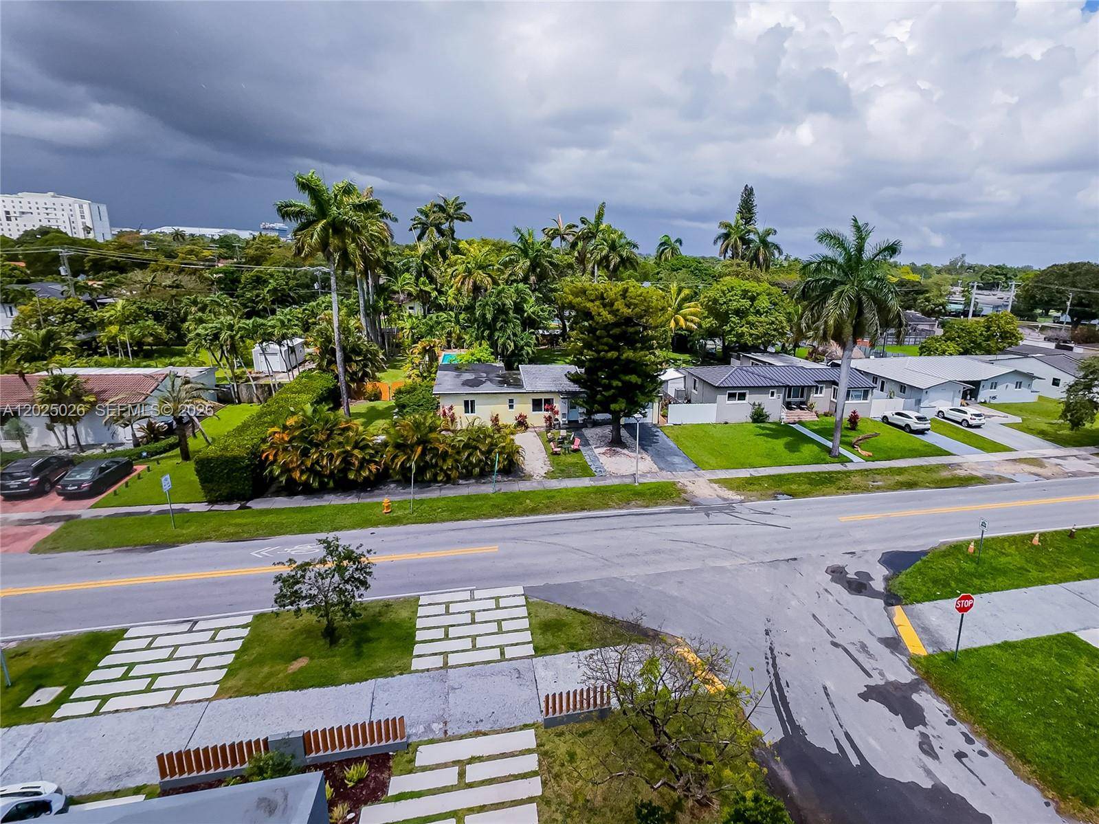 548 East DrMiami Springs - picture
