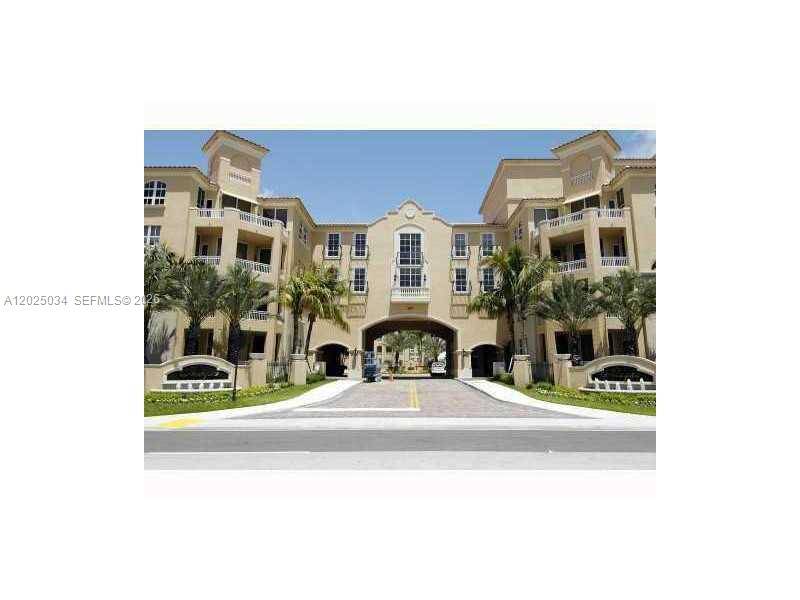 3001 NE 185 STAventura - Condo/Co-Op/Annual,Condo condo unit 624 - picture