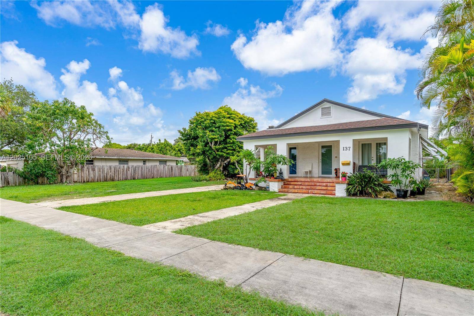137 NW 20th StHomestead - picture