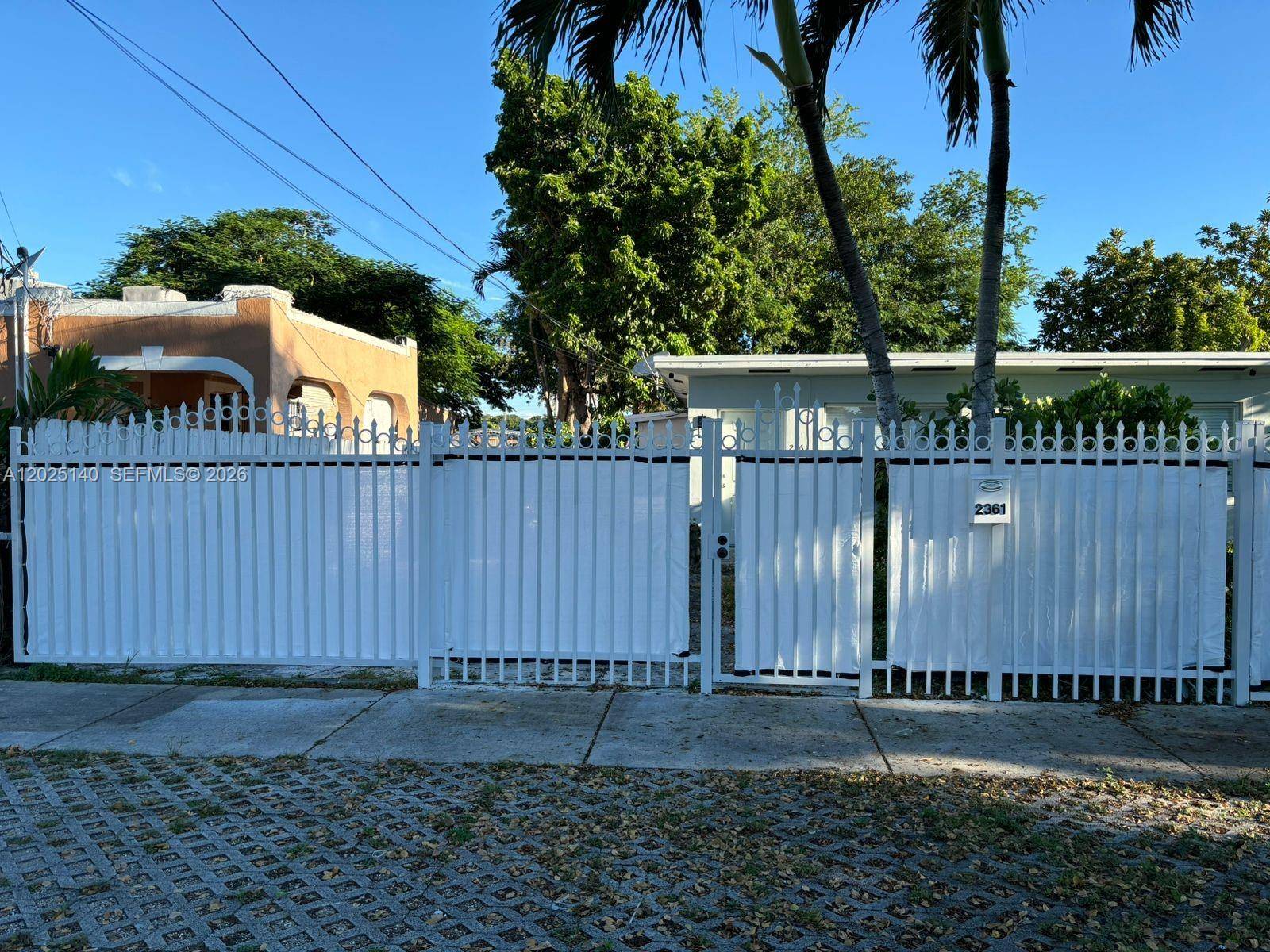 2359 NW 32nd StMiami - picture