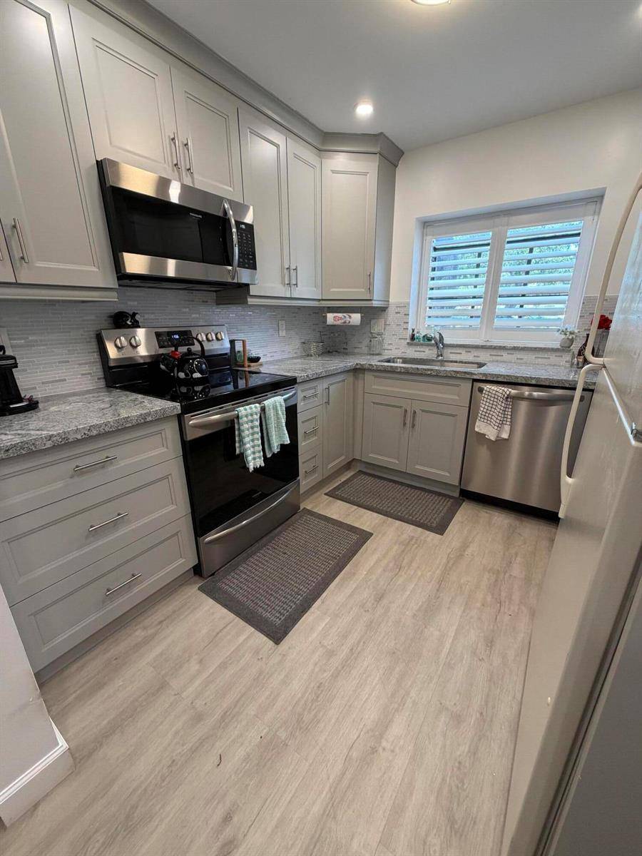 4737 NW 30thCoconut Creek - picture