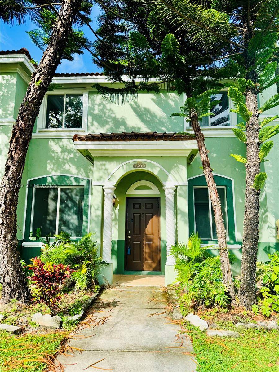1592 SE 27th CtHomestead - Townhouse condo unit 175 - picture