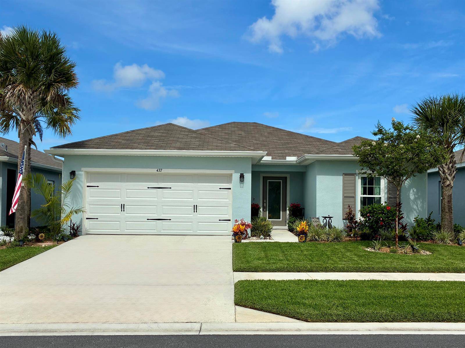 437 AcaiFort Pierce - picture