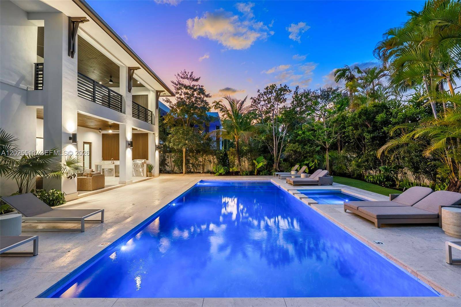 5753 SW 31st StMiami - picture