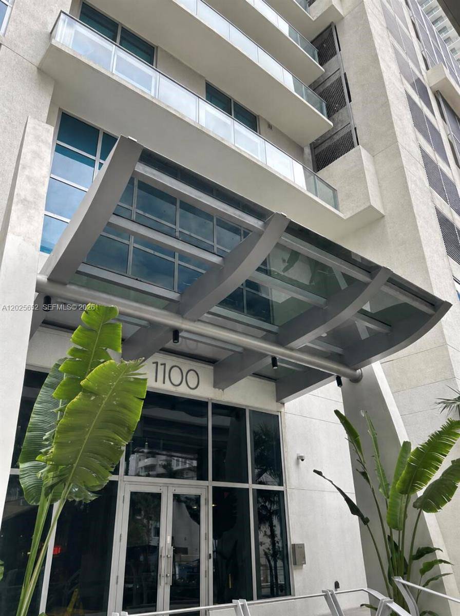 1100 S MiamiMiami - Condo/Co-Op/Annual,Condo condo unit 1111 - picture