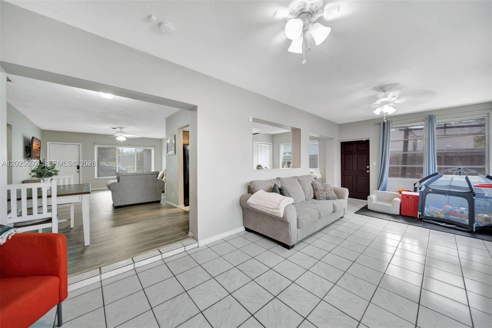 5380 SW 11th StMargate - picture
