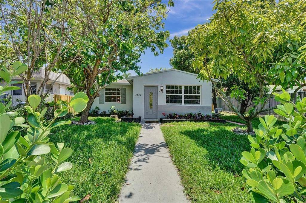 2422 ShermanHollywood - picture