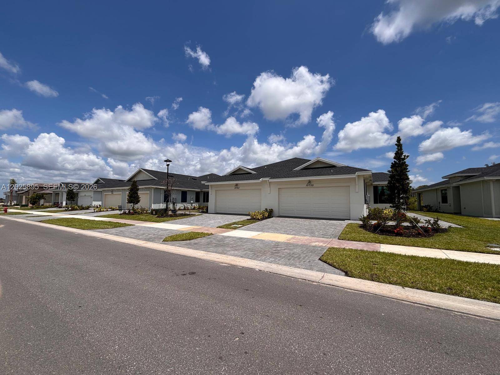 10755 NW Wilgrove LanePort St. Lucie - Single Family-Annual,House condo unit 10755 - picture