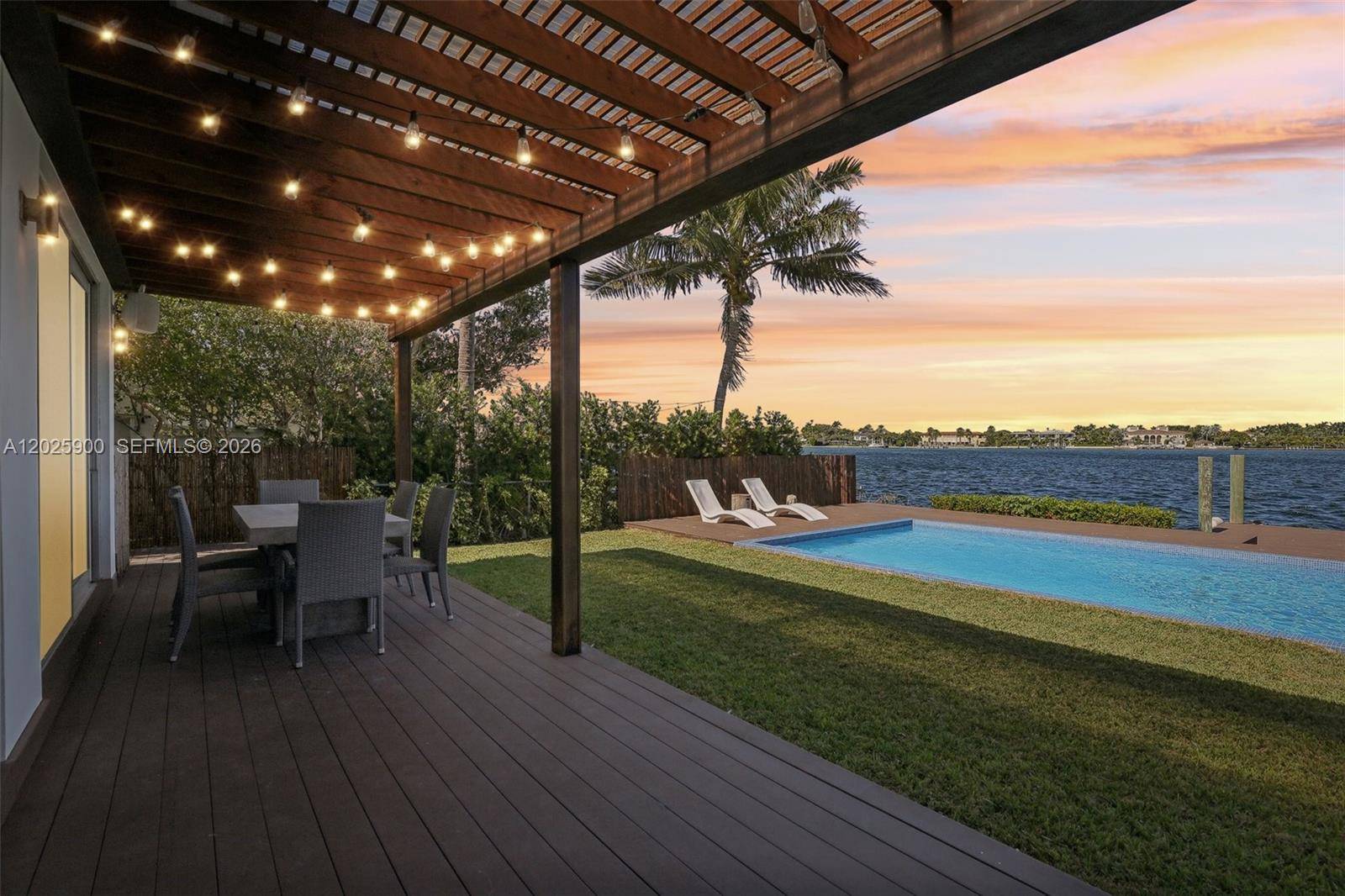 1231 Stillwater DrMiami Beach - picture