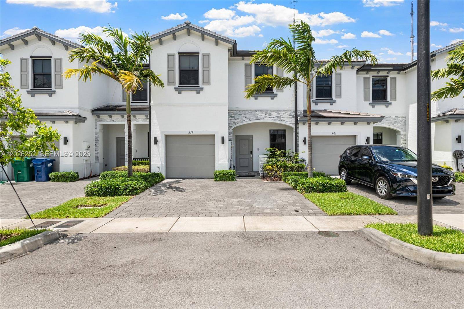 577 NW 204th StMiami Gardens - picture