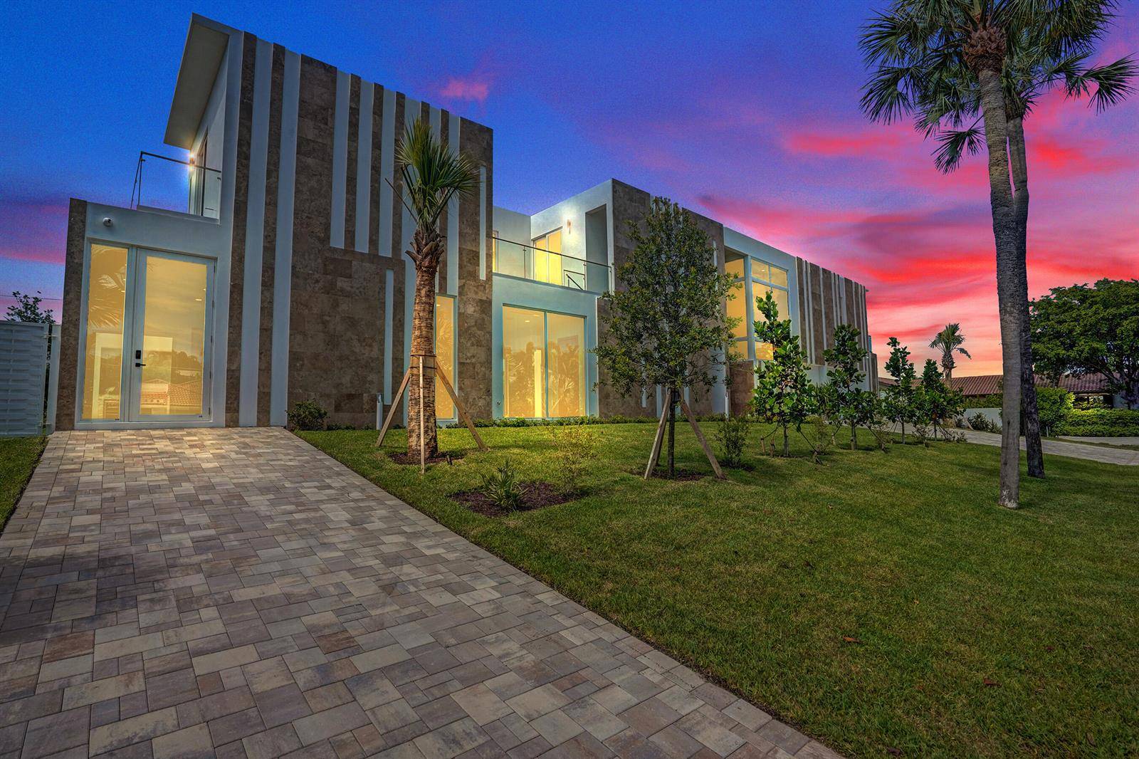 824 W MarbellaLantana - picture