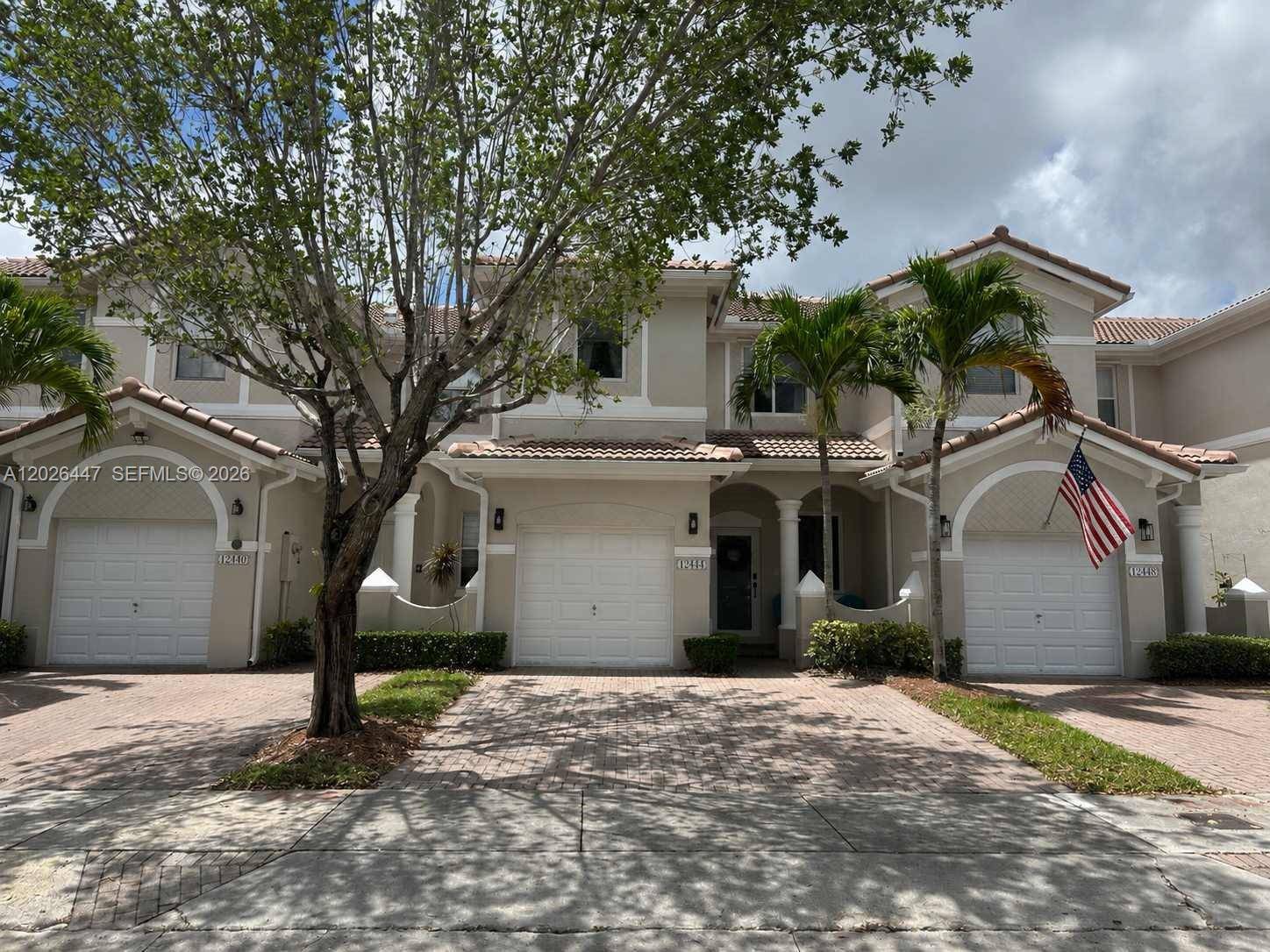 12444 SW 125th StMiami - picture