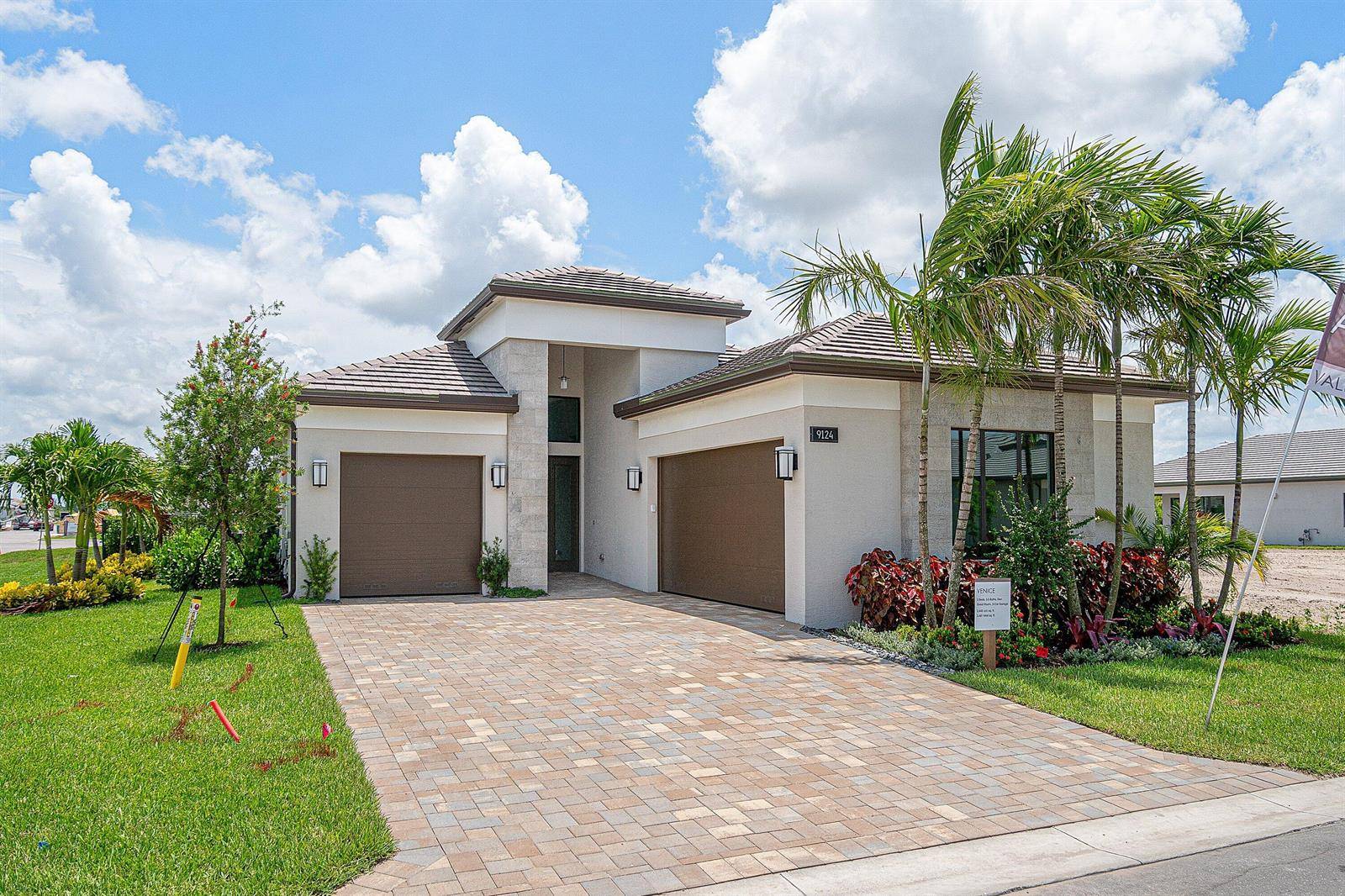 9124 Red RobinBoynton Beach - picture