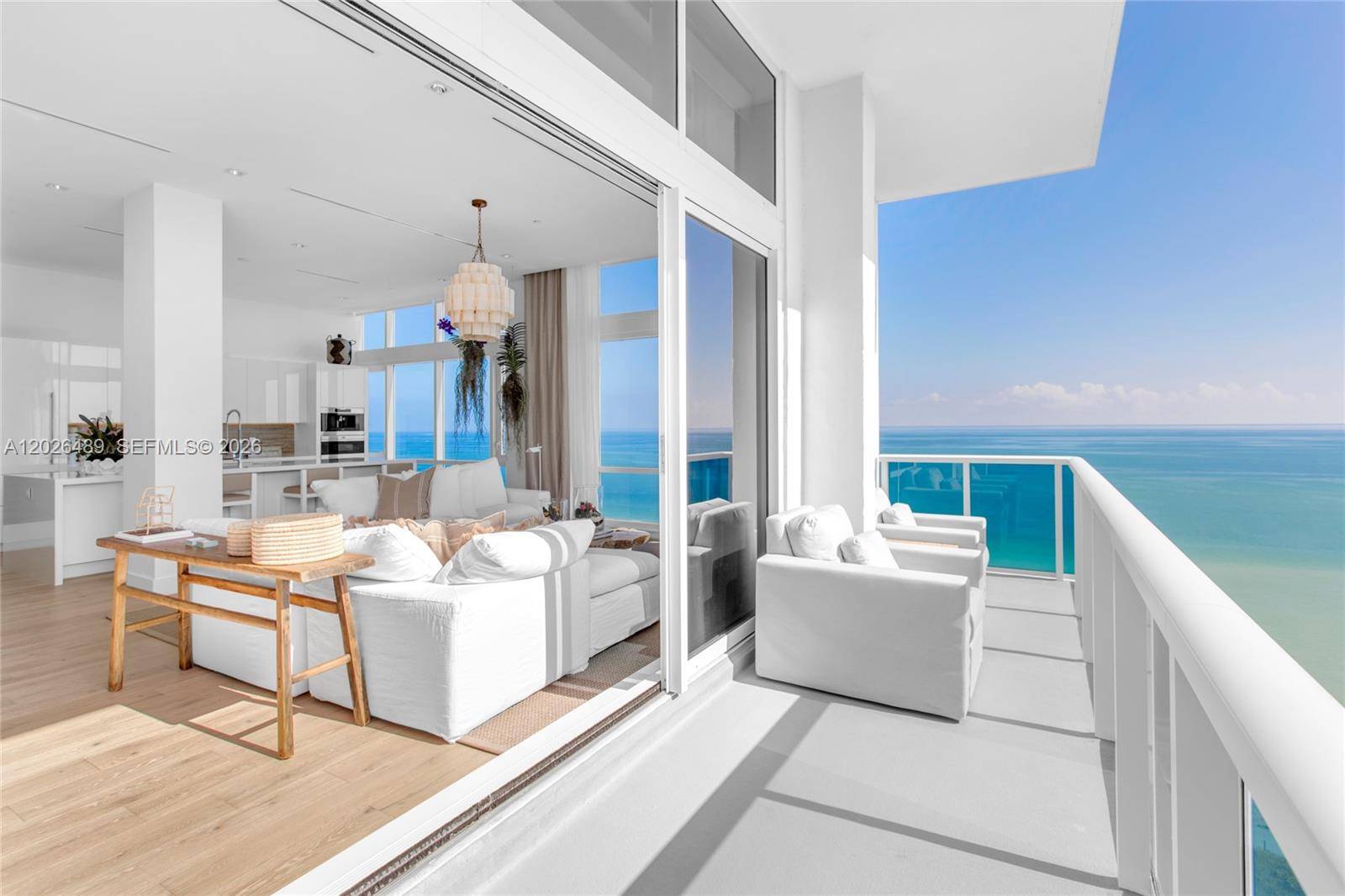 102 24th StMiami Beach - 2399 COLLINS AVENUE,One Hotel Residences condo unit PH-1610 - picture