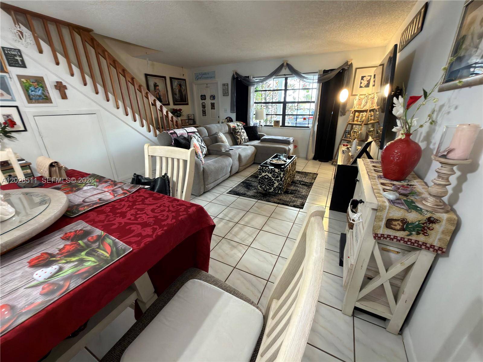 10428 NW 3rd StPembroke Pines - picture