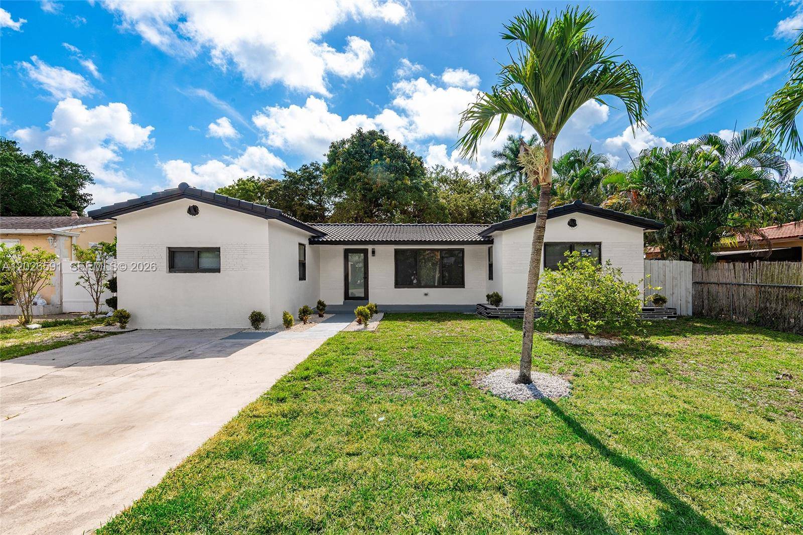 537 S 29th CtHollywood - picture